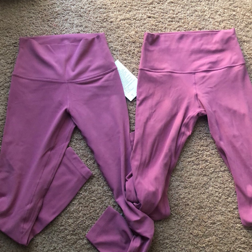 Lululemon aligns NOT FOR SALE. QUESTION